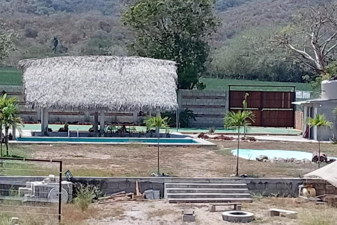 Photo of Others in El Monteon