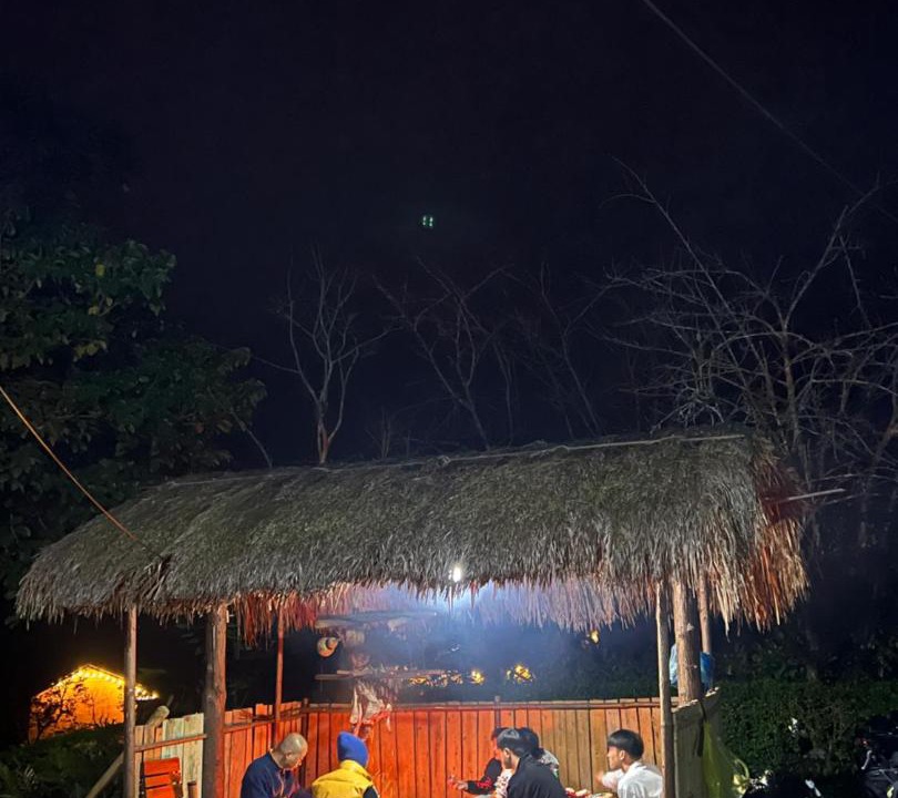 Photo of Others in Quan Ba