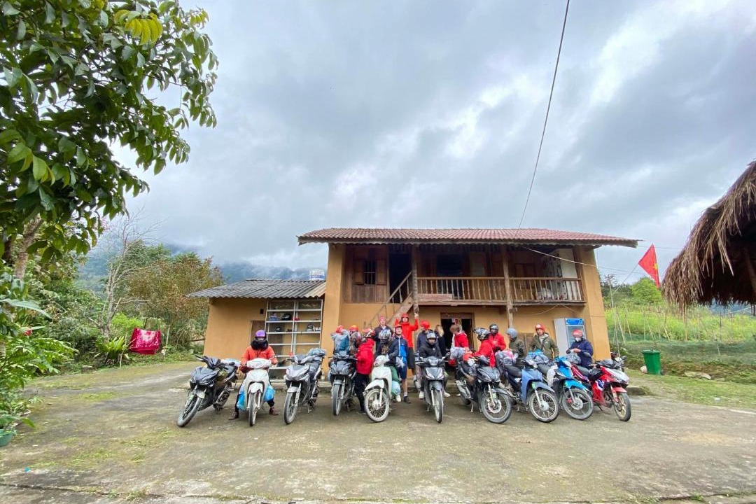 Photo of Others in Quan Ba