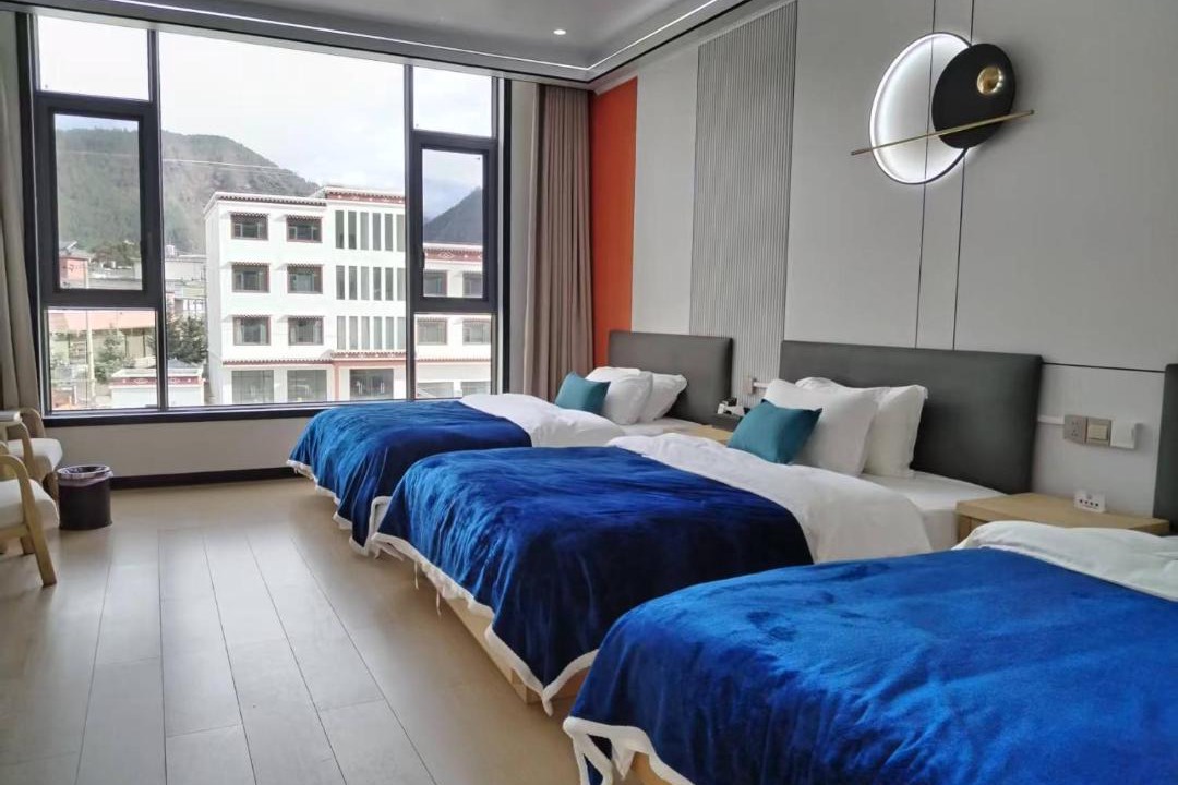 Photo of Bedroom in Deqen County