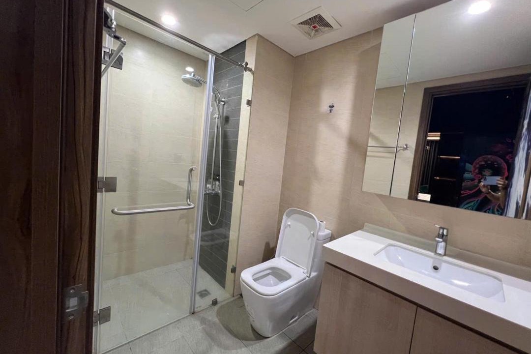 Photo of Bathroom in District 10