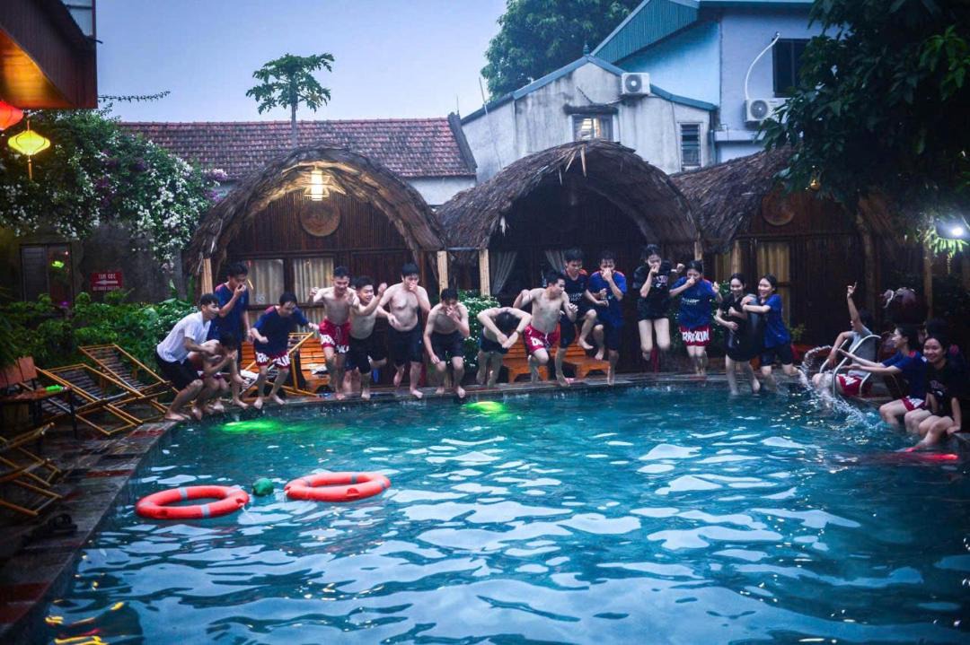 Photo of Others in Hoa Lu