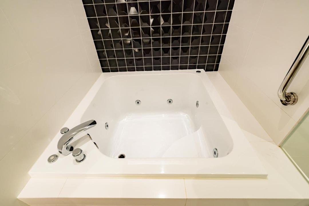 Photo of Bathroom in East District