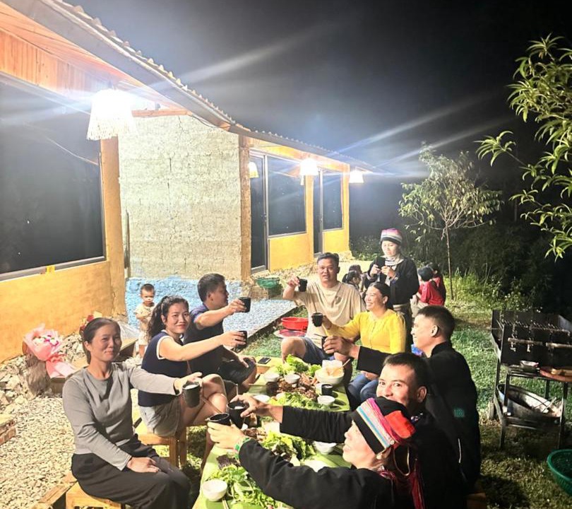 Photo of Others in Quan Ba