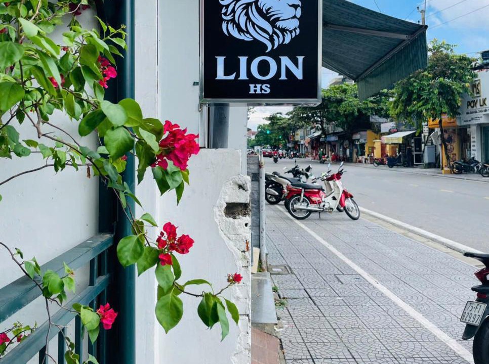 Photo of Others in Hue