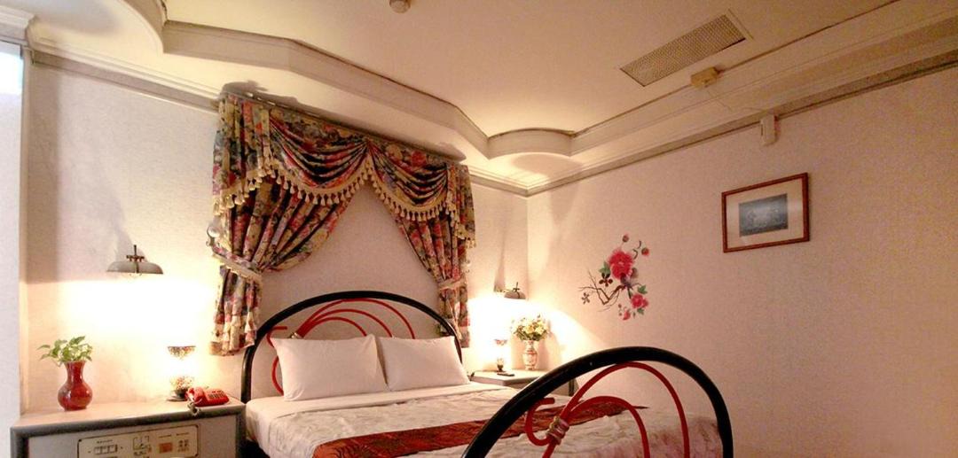 Photo of Bedroom in North District