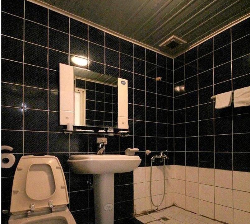 Photo of Bathroom in North District