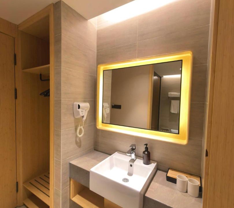 Photo of Bathroom in Yangpu