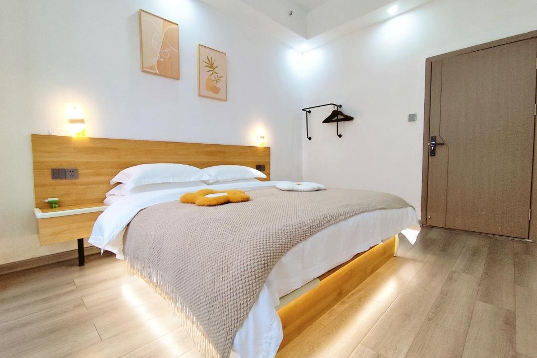 Photo of Bedroom in Fenghuang