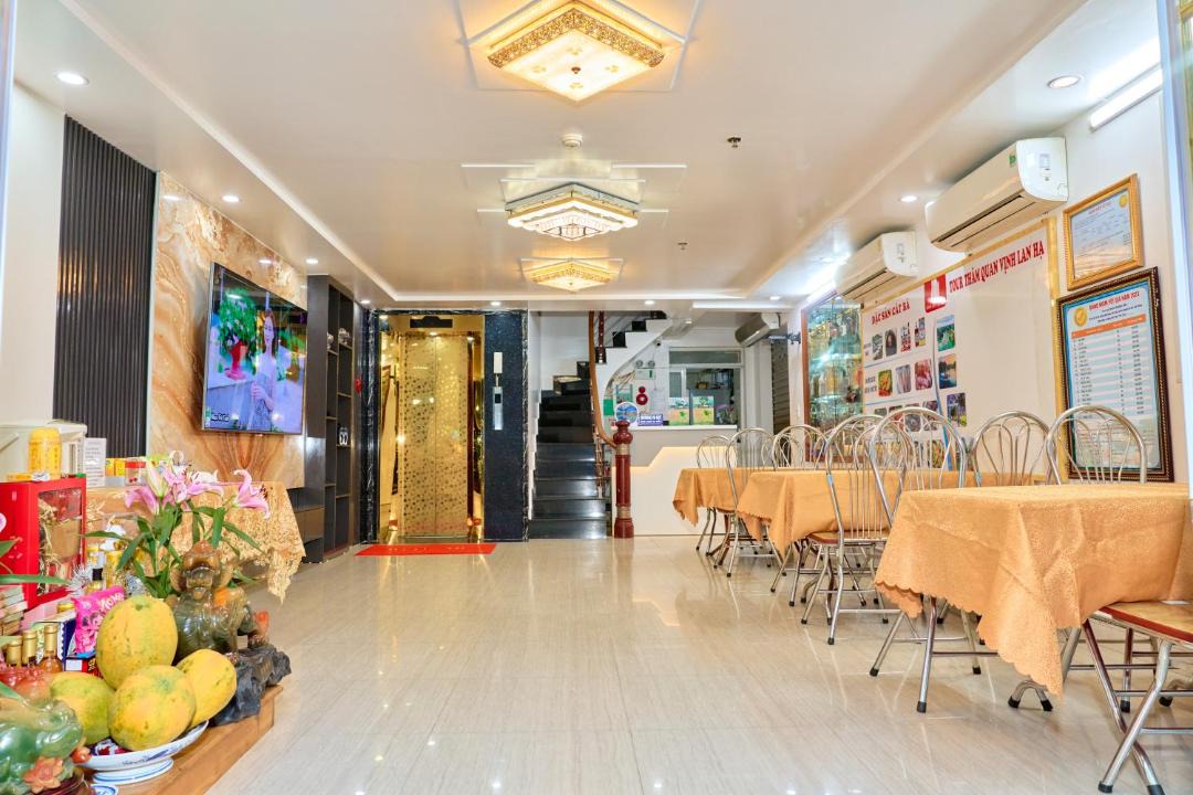 Photo of Others in Cat Ba