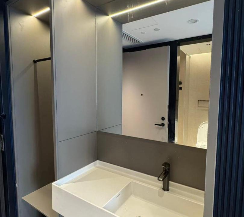 Photo of Bathroom in Jinsong Panjiayuan