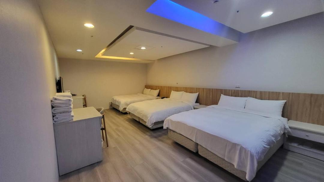 Photo of Bedroom in West District
