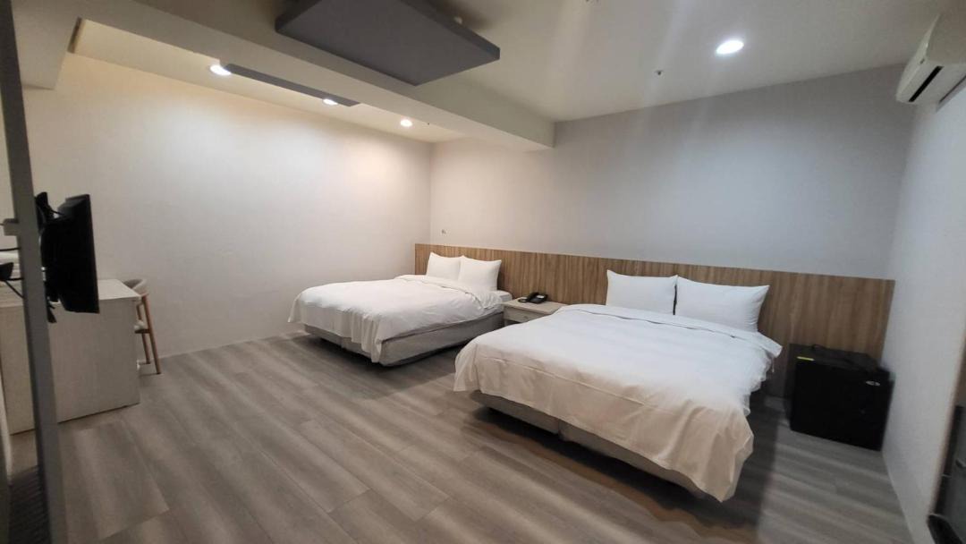 Photo of Bedroom in West District
