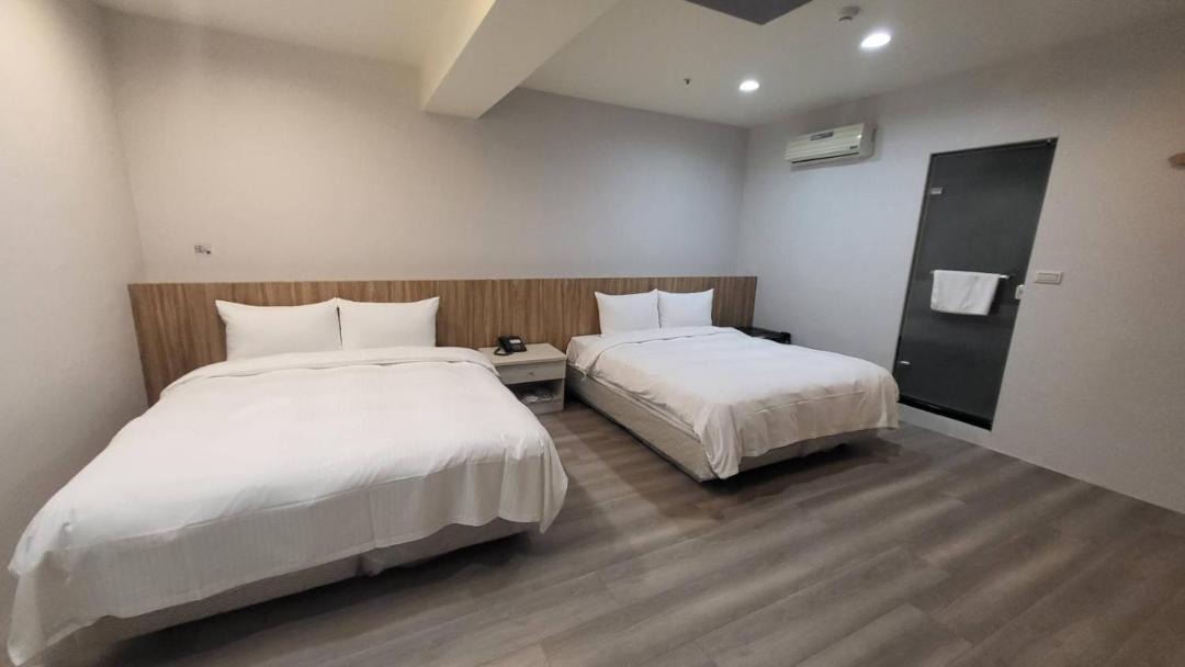 Photo of Bedroom in West District