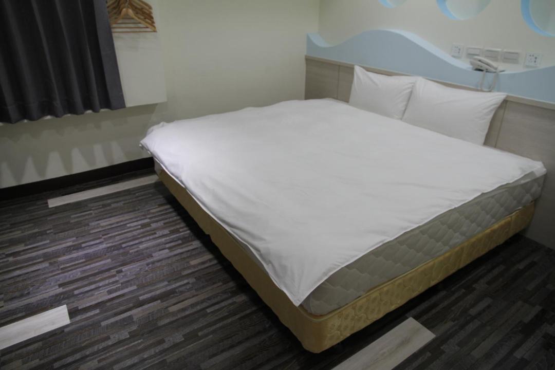 Photo of Bedroom in Douliou