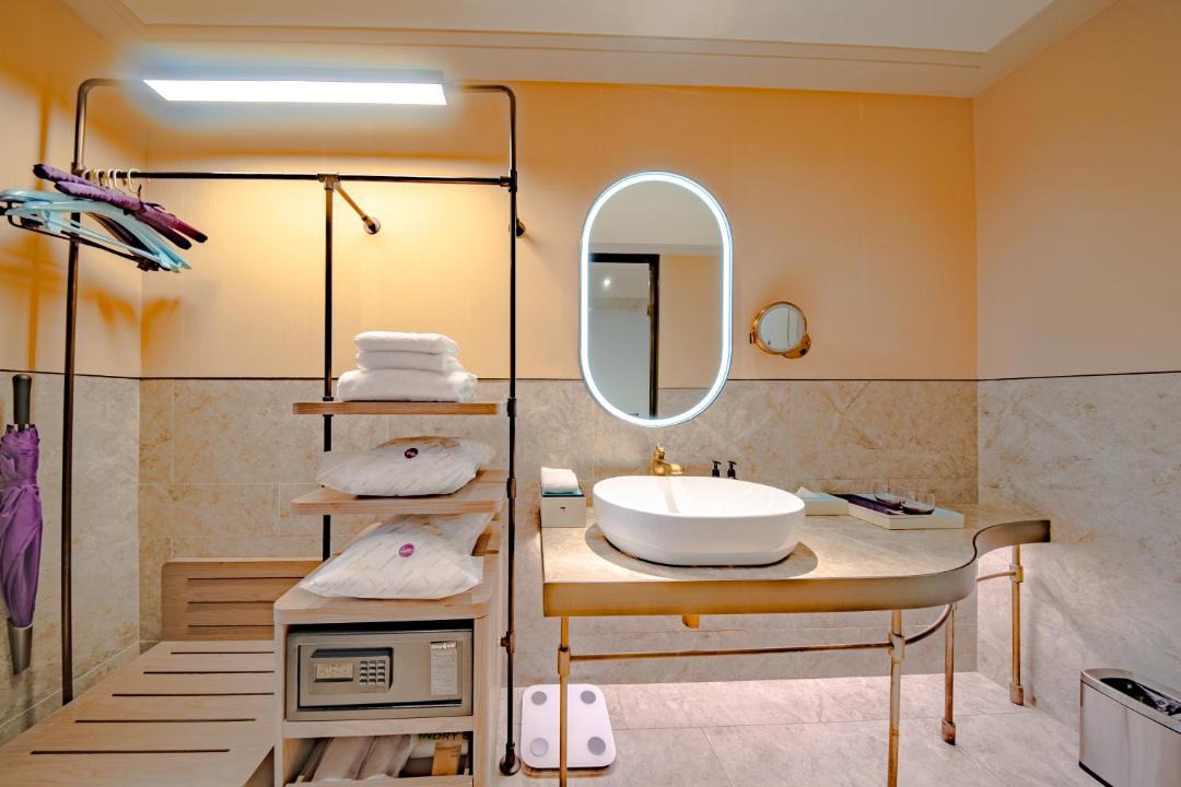 Photo of Bathroom in Yanbei Street Subdistrict