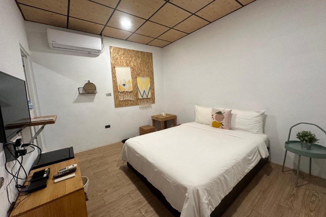 Photo of Bedroom in Big Beach