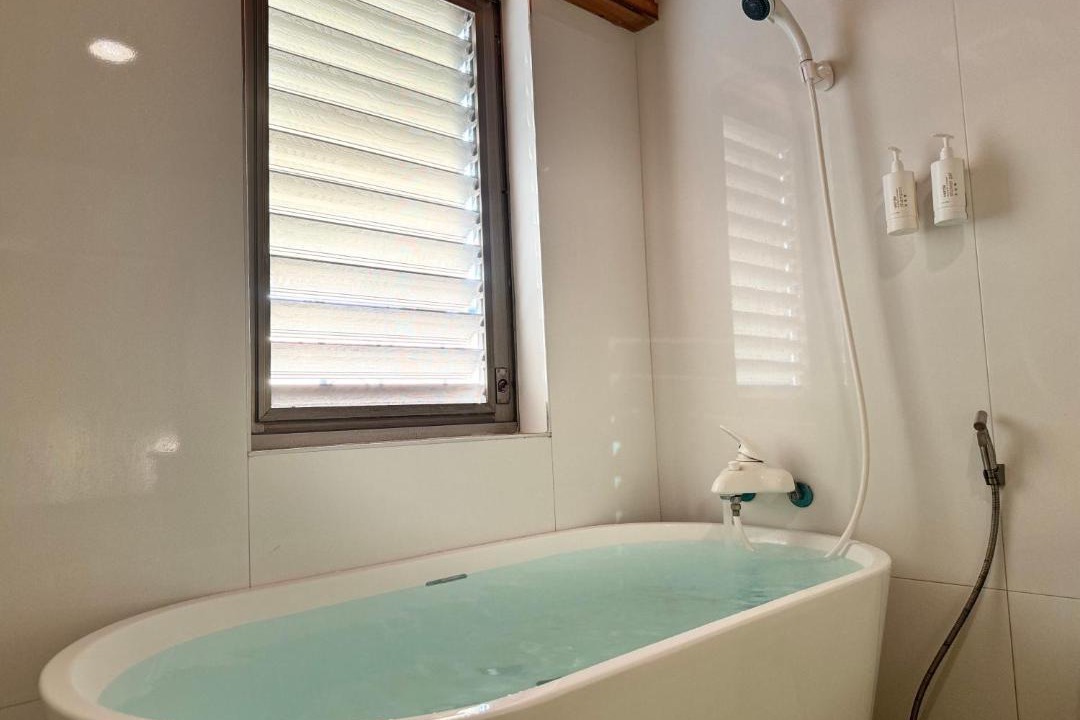 Photo of Bathroom in West District