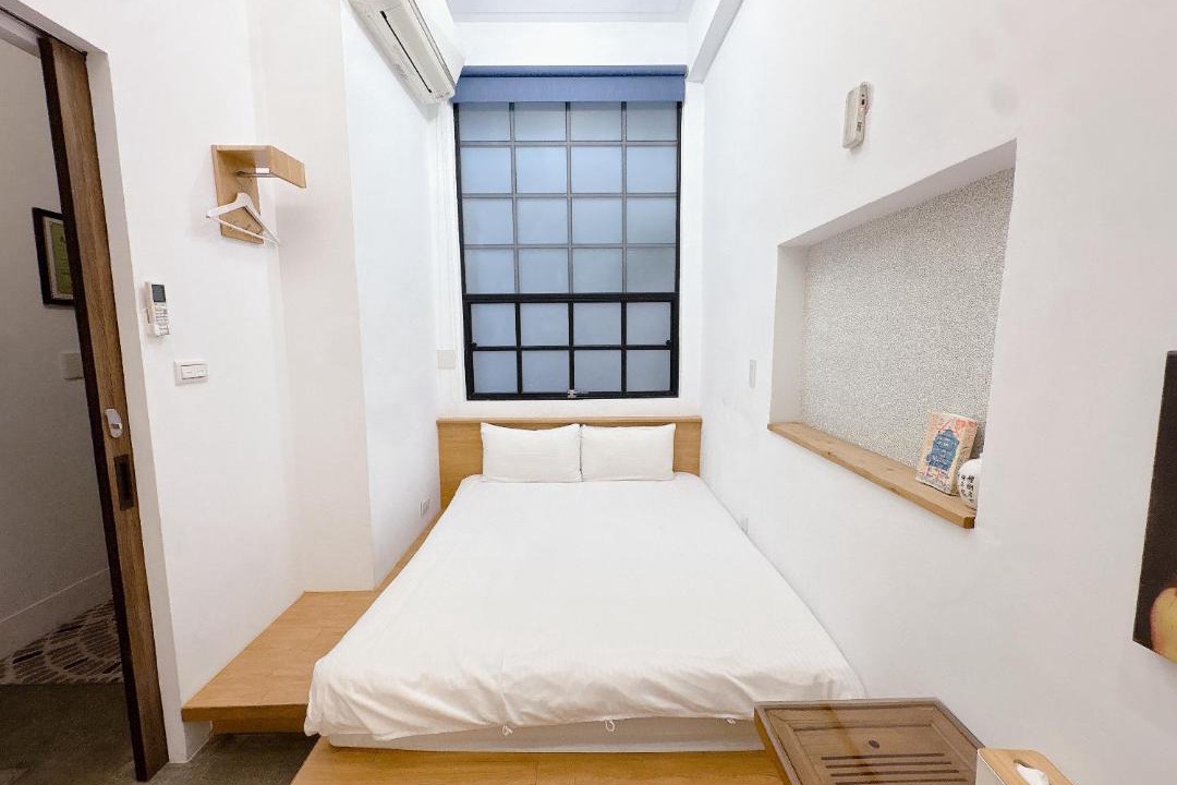 Photo of Bedroom in West Central District