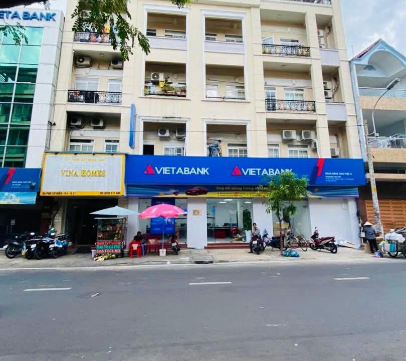 Photo of Buildings in District 11