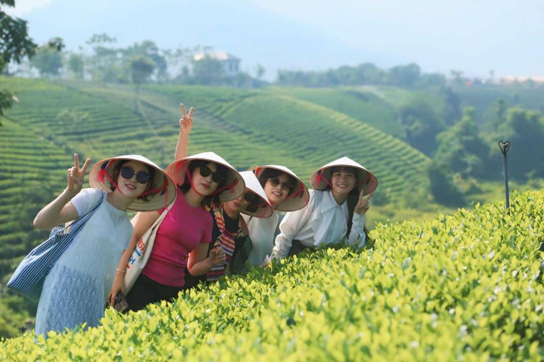 Photo of Others in Mang Yang