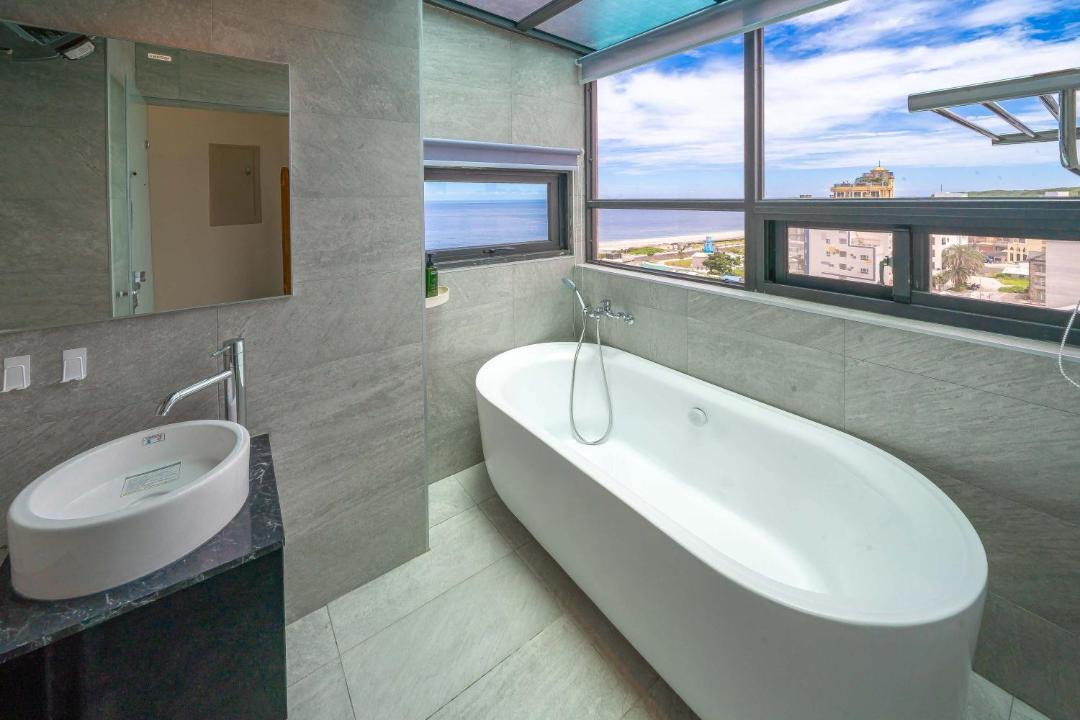 Photo of Bathroom in Xincheng
