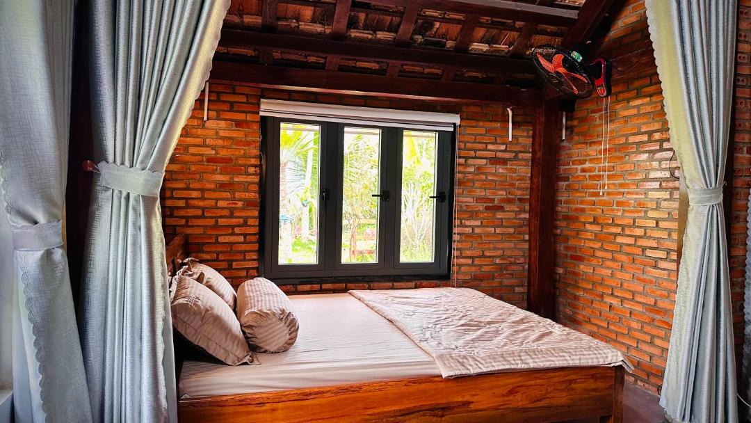 Photo of Bedroom in Madagui Town