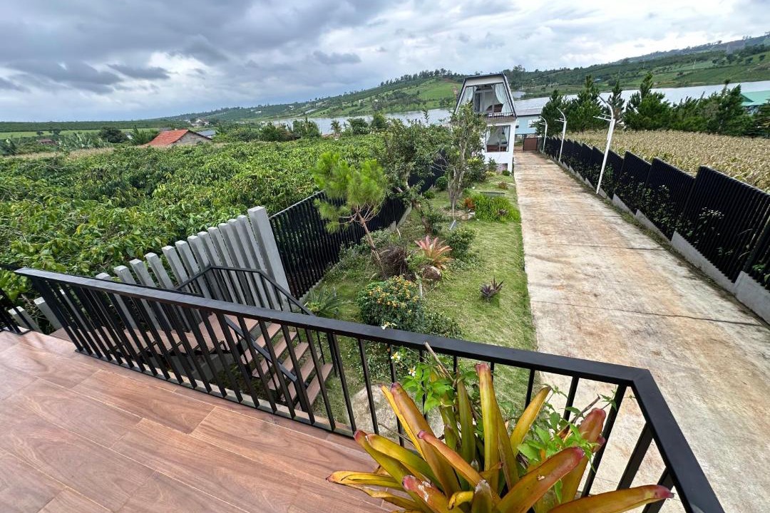 Photo of Patio Balcony in Lam Ha