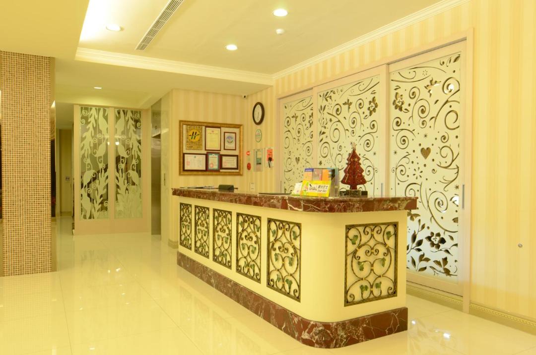 Photo of Bathroom in Fengshan District