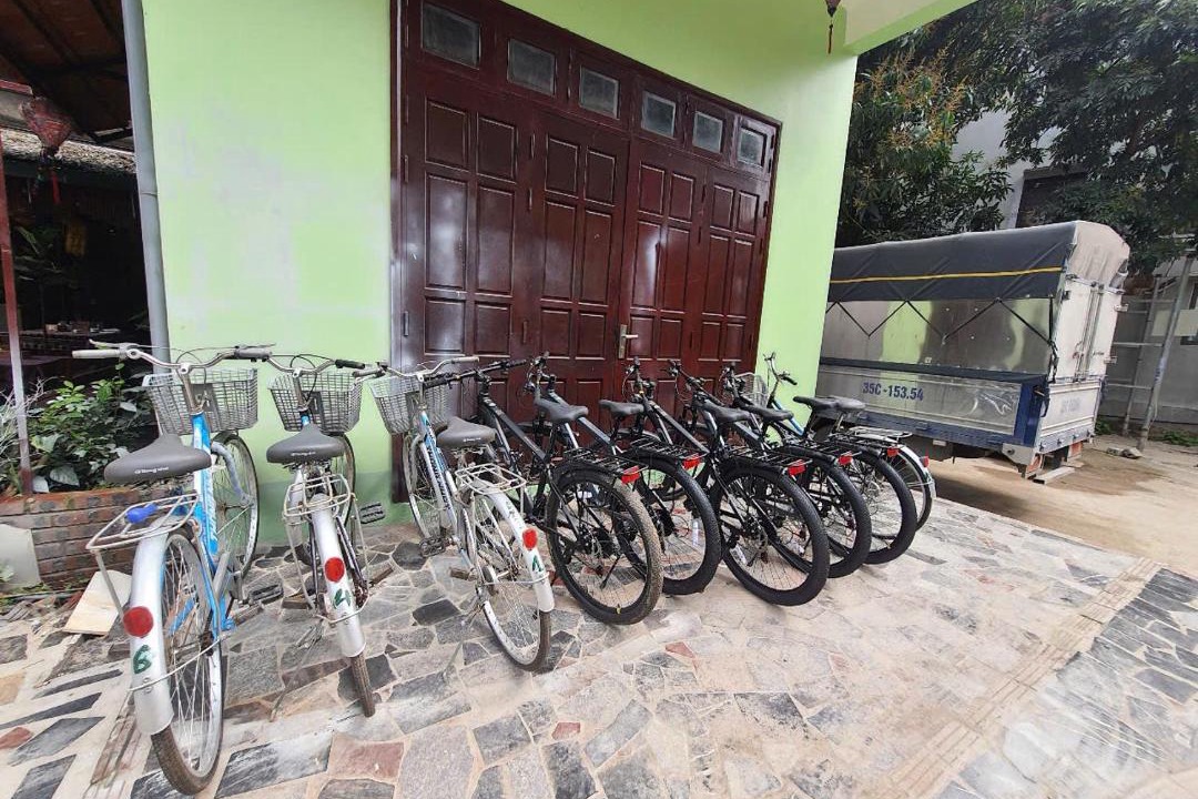 Photo of Others in Hoa Lu