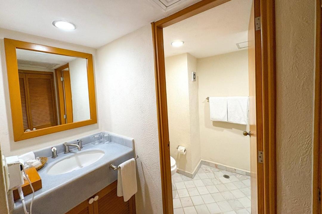 Photo of Bathroom in South Hotel Zone