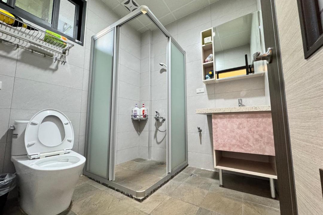 Photo of Bathroom in Rueili Village