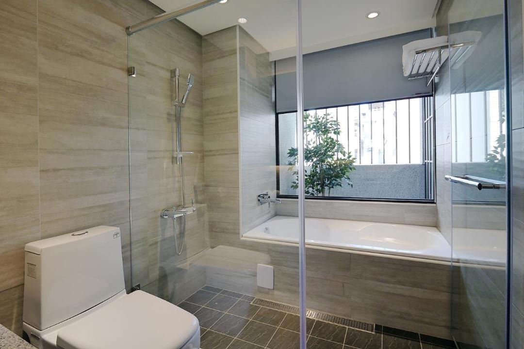 Photo of Bathroom in Xitun District