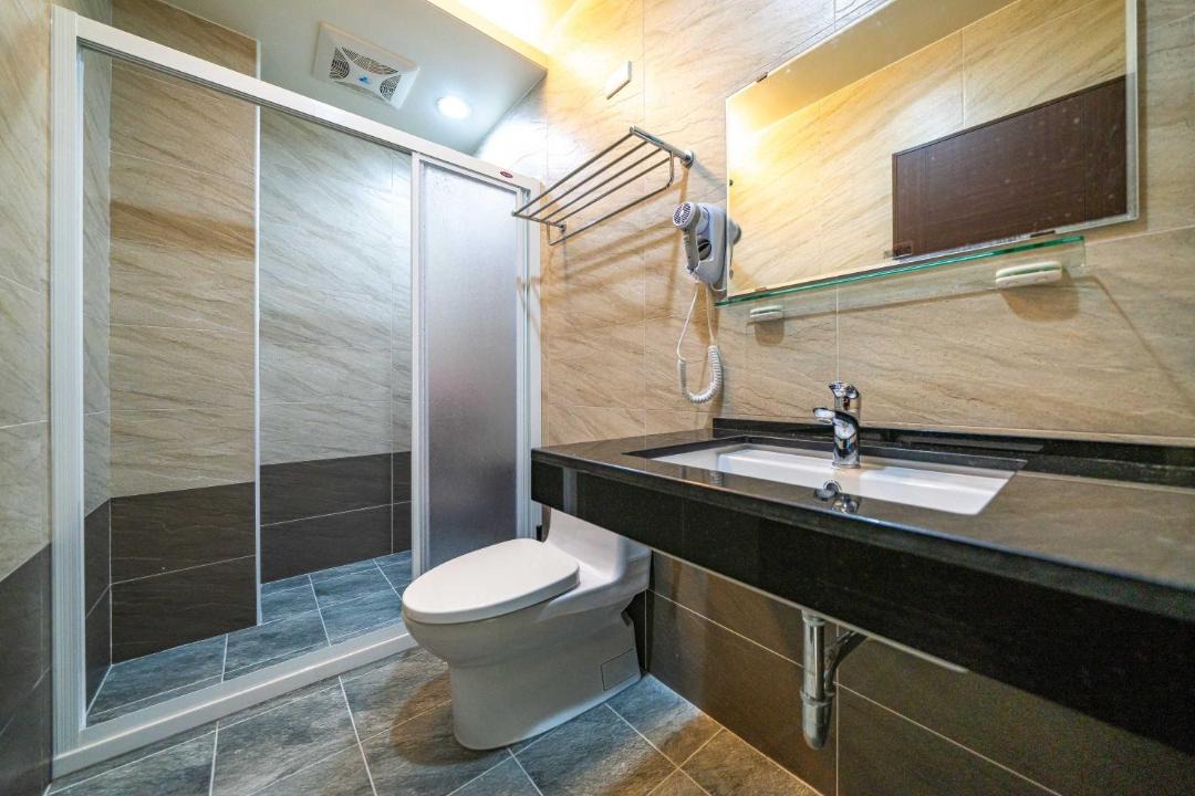 Photo of Bathroom in Yuanshan