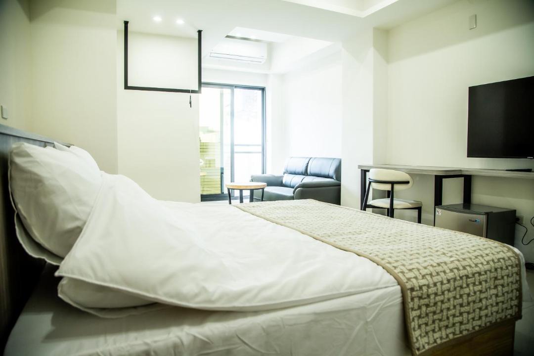 Photo of Bedroom in East District