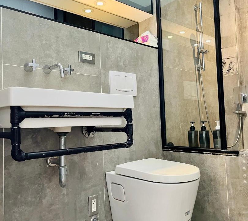 Photo of Bathroom in East District