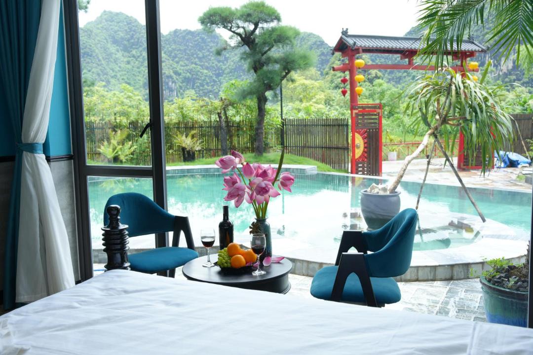 Photo of Others in Hoa Lu