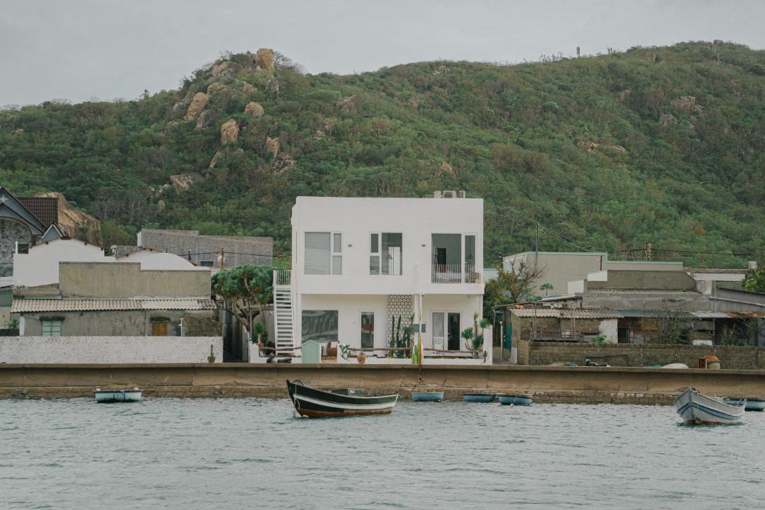 Photo of Buildings in Vinh Hy