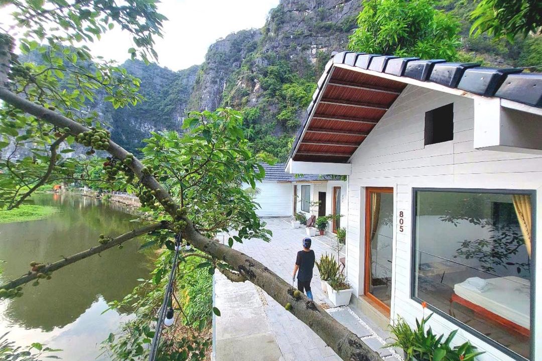 Photo of Others in Hoa Lu