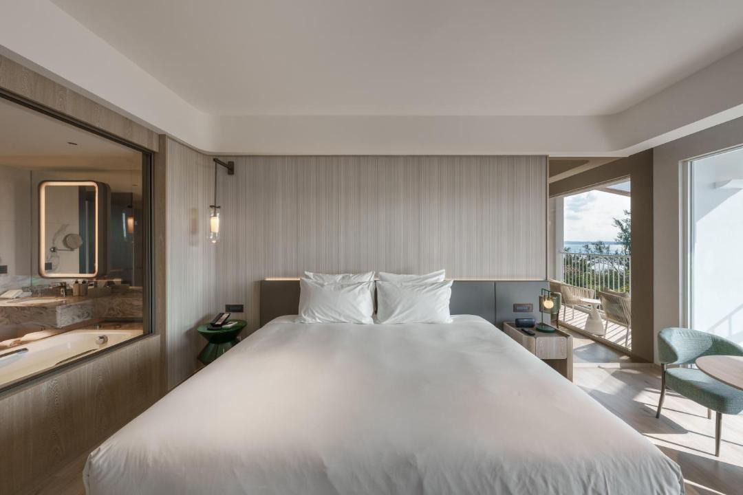 Photo of Bedroom in Big Beach