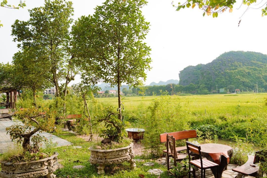 Photo of Others in Hoa Lu