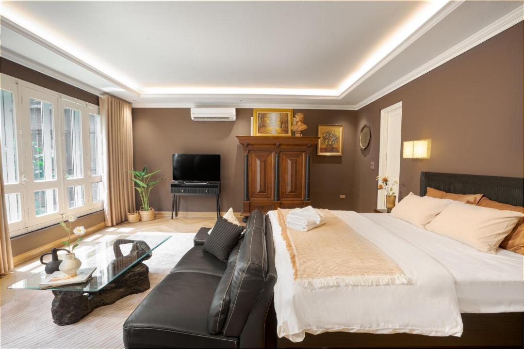 Photo of Bedroom in Ba Dinh