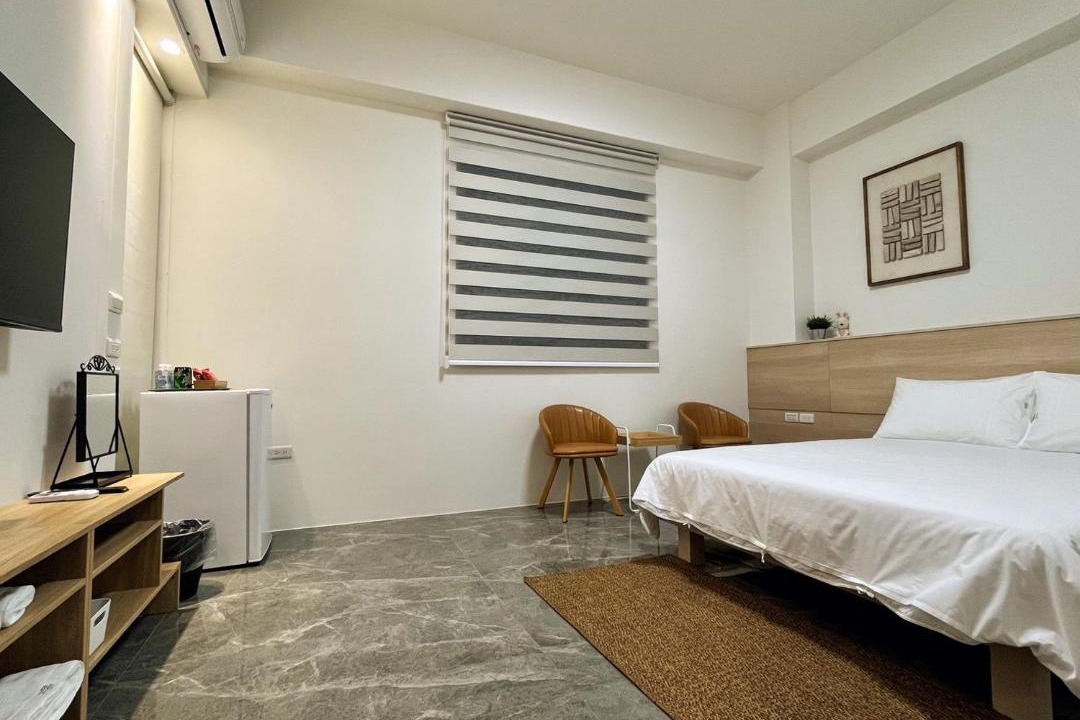 Photo of Bedroom in West District