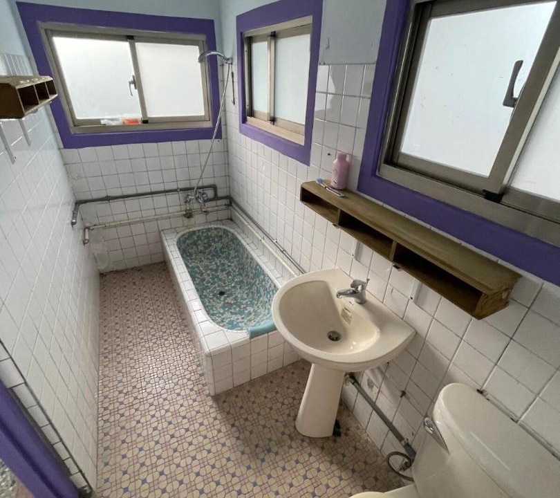 Photo of Bathroom in Fengshan District