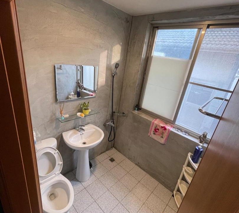 Photo of Bathroom in Fengshan District