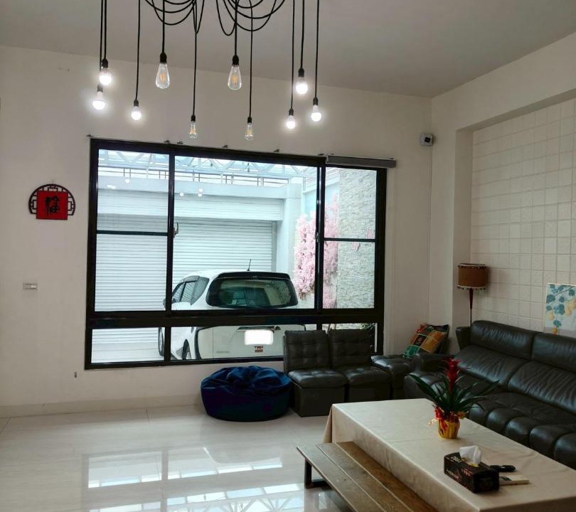 Photo of Livingroom in Annan District