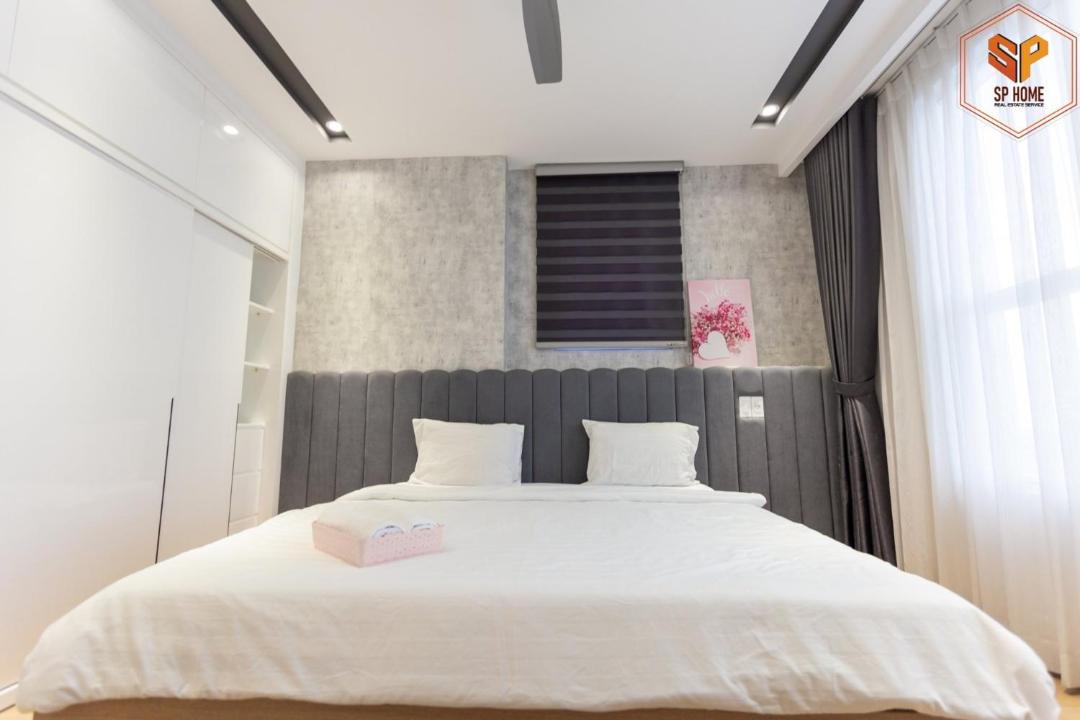 Photo of Bedroom in District 7
