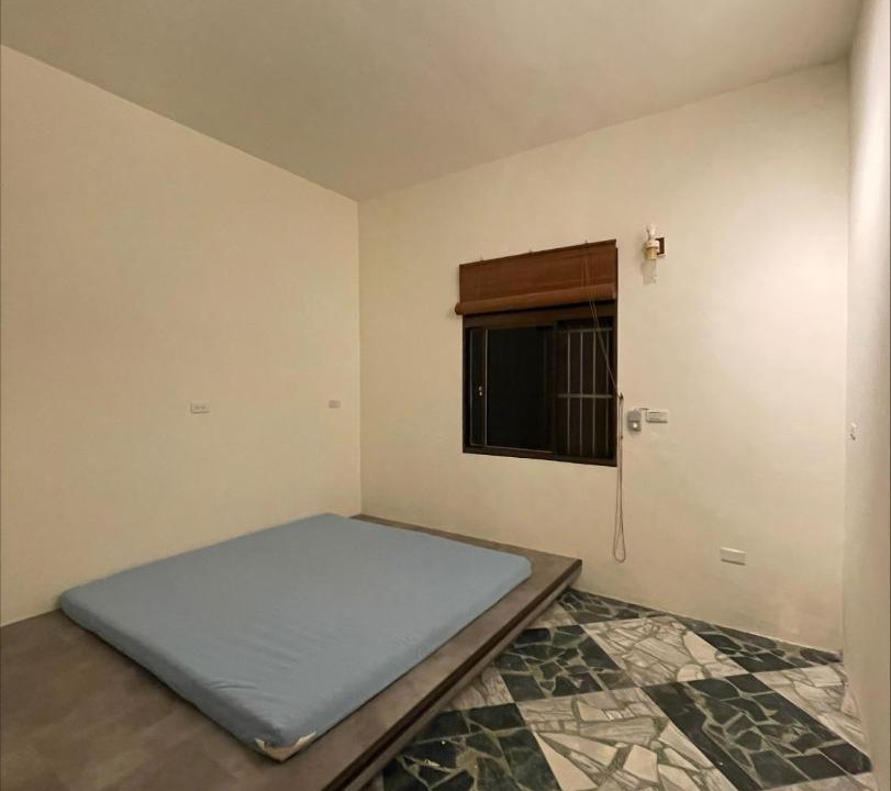 Photo of Bedroom in Emei