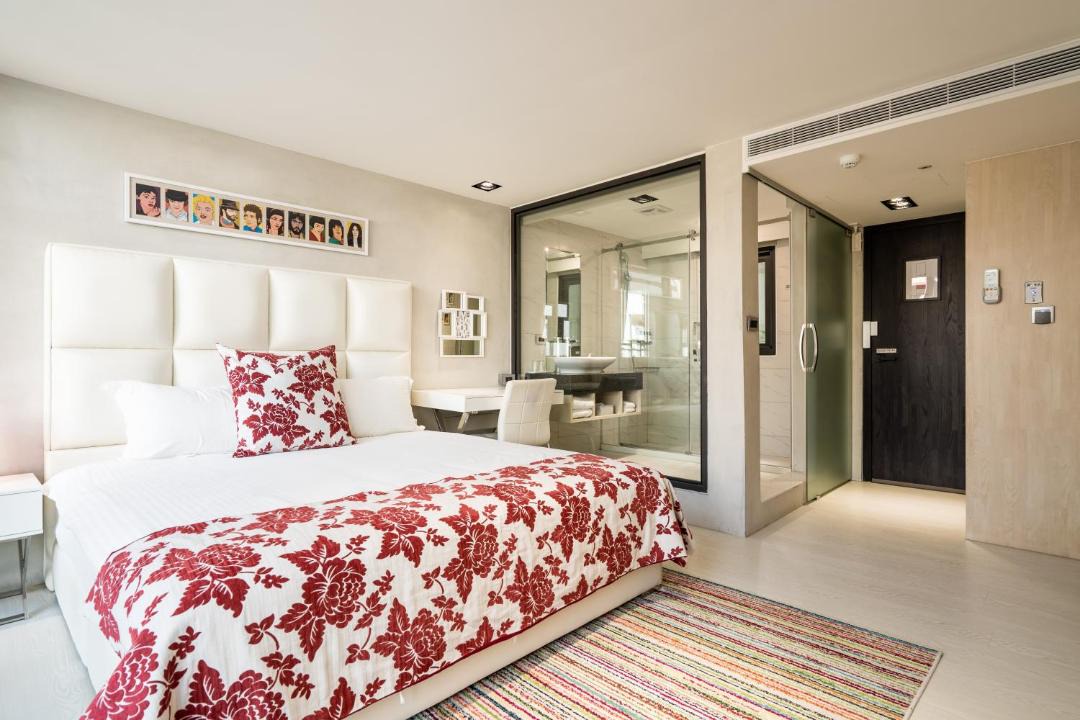 Photo of Bedroom in West Central District