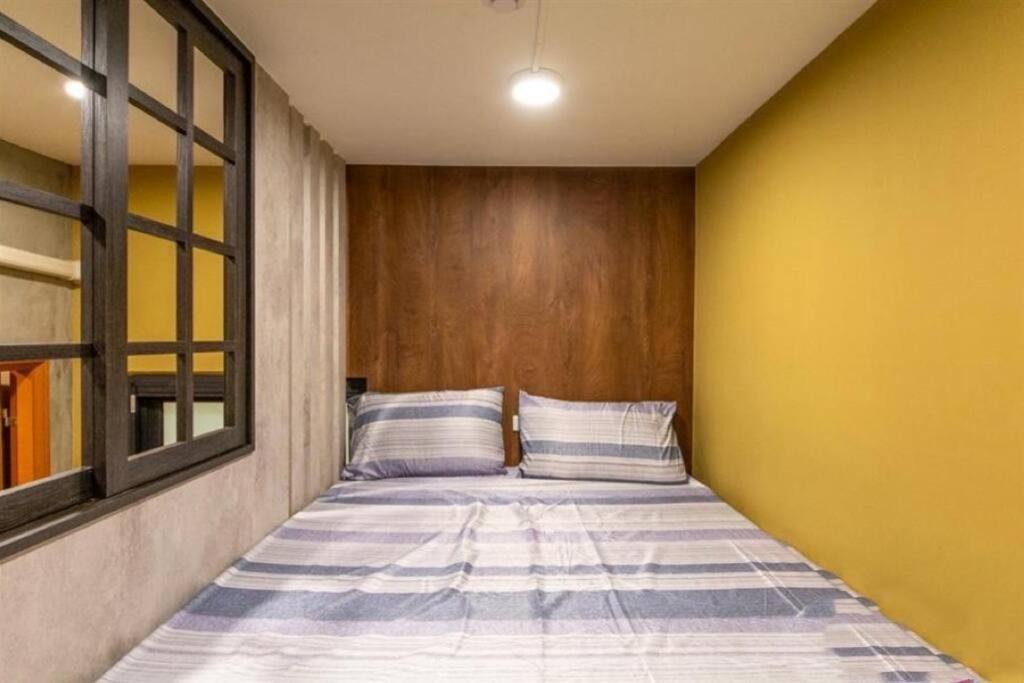 Photo of Bedroom in West Central District